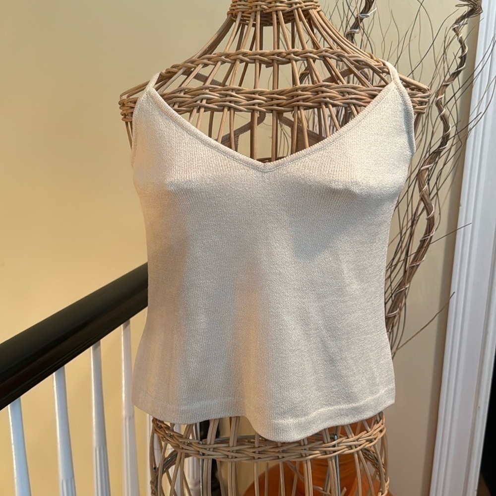 ST. John 🎉Sale🎉cream colored knitted top